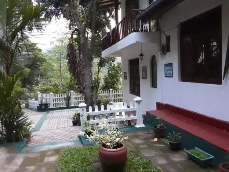 Villa25 Homestay Free Pick Up From The Centre Kandy Zewnętrze zdjęcie