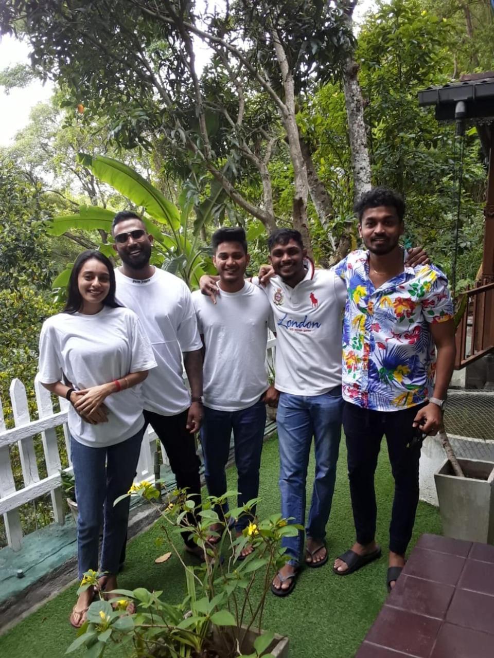 Villa25 Homestay Free Pick Up From The Centre Kandy Zewnętrze zdjęcie
